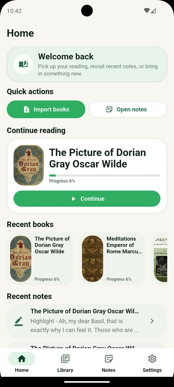 Qurtix home in English, with import and notes shortcuts, current reading progress, recent books and notes.